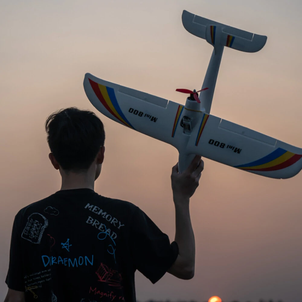 Mini Surfer X8 800 mm Spannweite EPP RC Segelflugzeug Bausatz Mini Surfer X8 800 mm Spannweite EPP RC Segelflugzeug Bausatz
